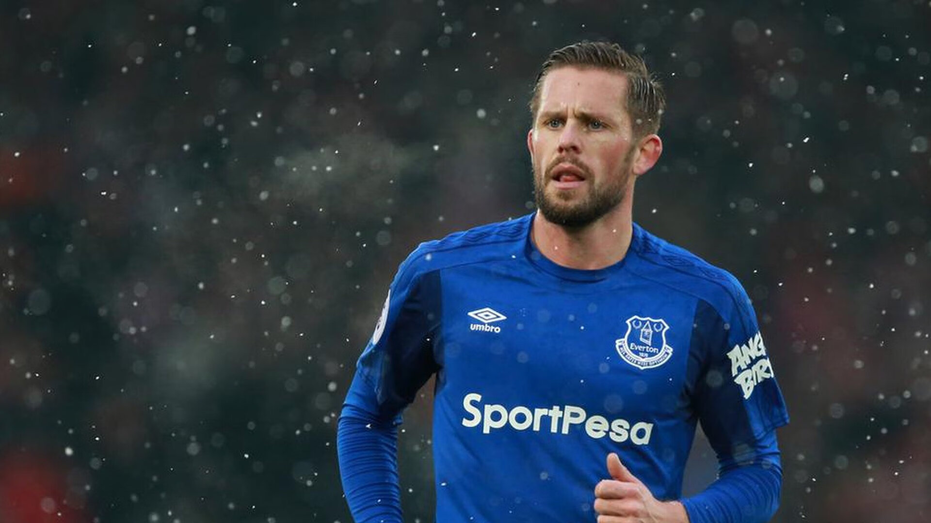 皮特·斯图斯的多面手能力帮助南非队成就辉煌时刻，皮特斯多普